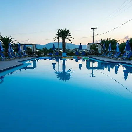 Costas Hotel 2*