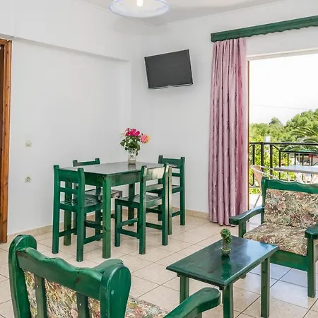 Costas Hotel